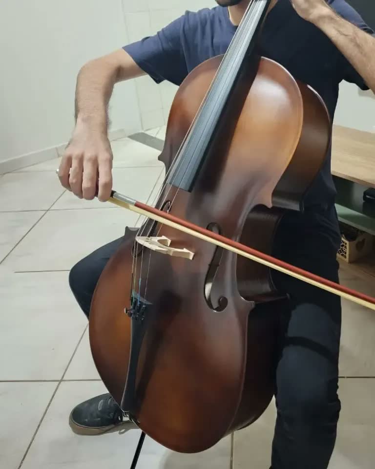 foto de Violoncelo Barth 4/4 Old (envelhecido)+ Capa Bag+ Breu+ Arco