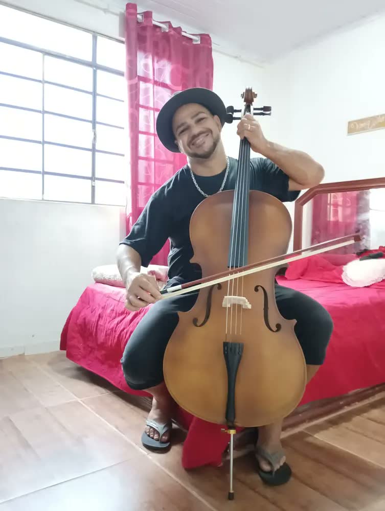foto de Violoncelo 4/4 Eletrico E Acustico Vintage Prosperar Capa Lx