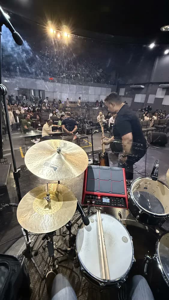 foto de Bateria Eletrônica Roland Spd-sx-se Multi-pad Sampler