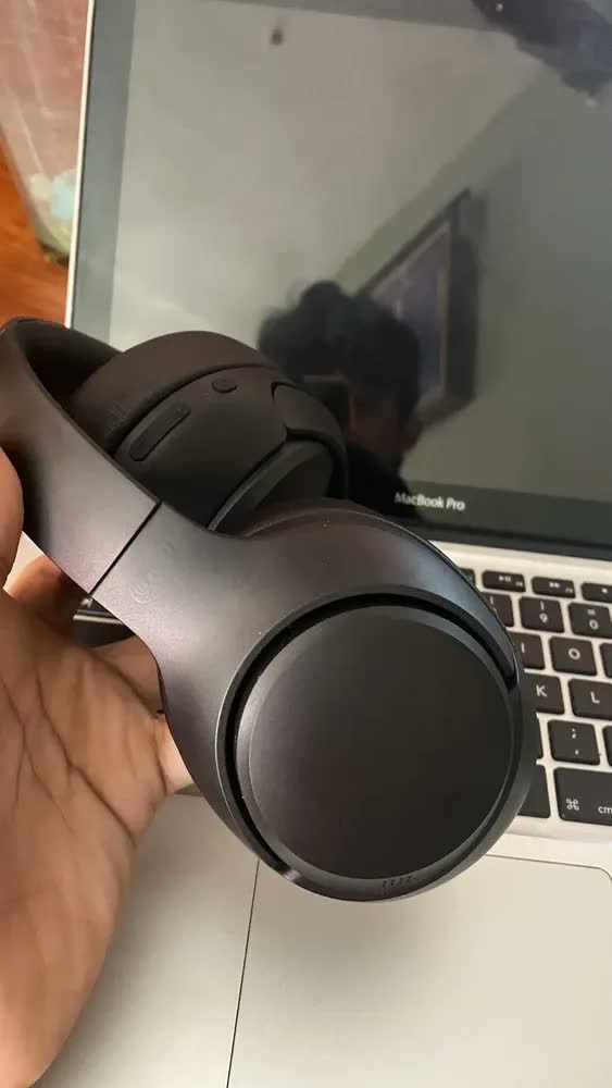 foto de Headset Qcy H3 Anc Adaptativo Bluetooth 5.3 Multiponto 60h Cor Preto