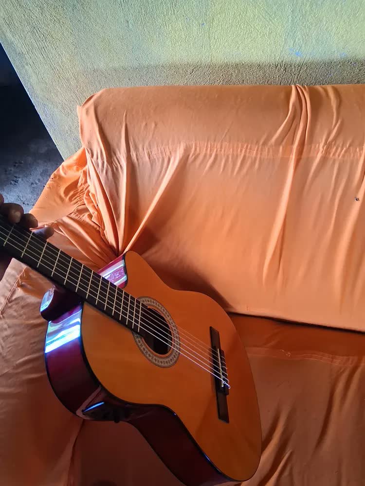 foto de Violão Eletroacústico Giannini NF-14 Start Nylon 6 Cordas Preto