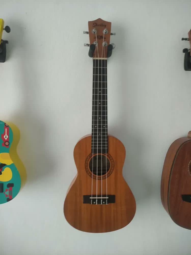 foto de Ukulele concerto Ácustico Shelby Su23m