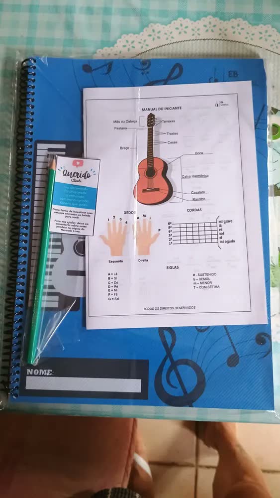foto de Apostila De Cifras Simplificadas Com 112 Músicas Mistas