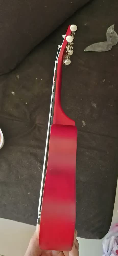 foto de Ukulele Preto Soprano 01uk Com Capa E Afinador