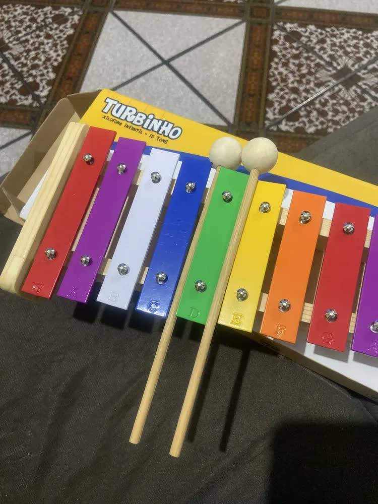 foto de Metalofone Xilofone Infantil 15 Notas Colorido Turbinho