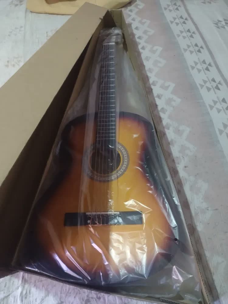 foto de Violão Acústico Sonoros LVT-320A NT 6 Cordas Nylon Clássico Natural