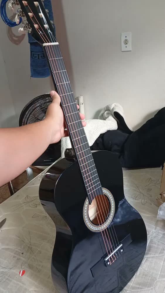 foto de Violão Acústico Sonoros LVT-320A BK 6 Cordas Nylon Preto Iniciante