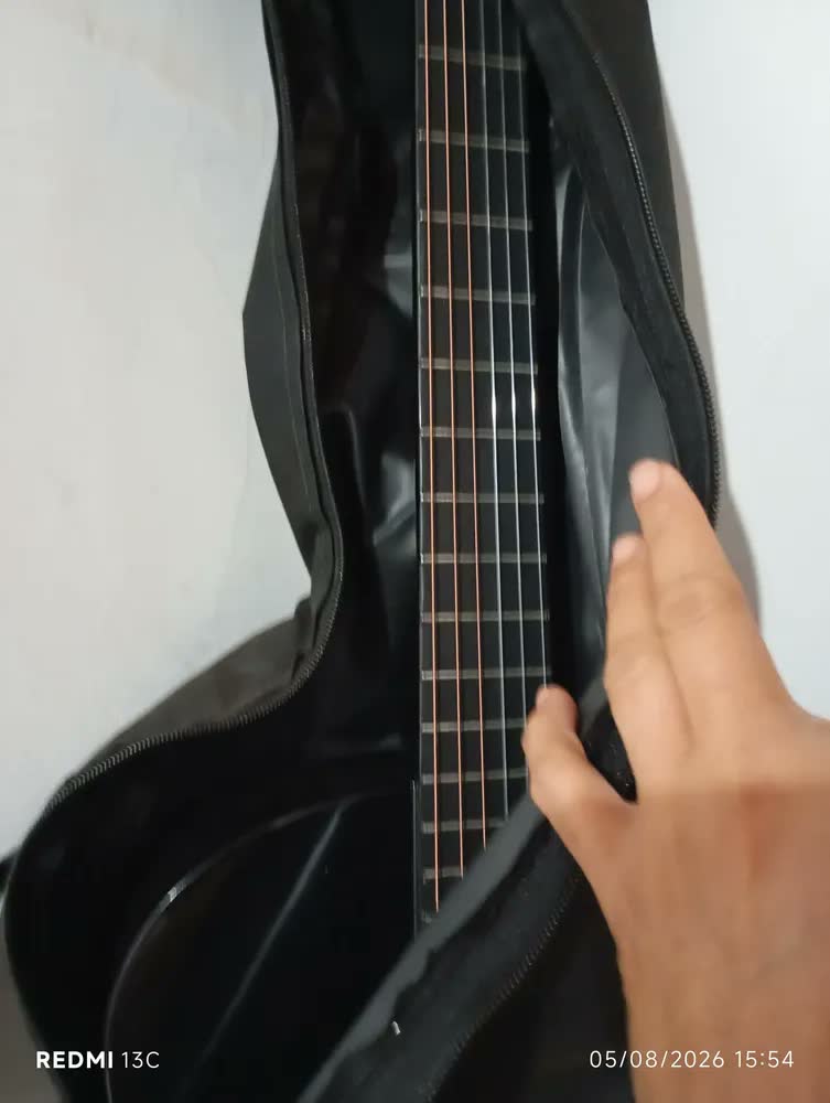 foto de Violão Acústico Sonoros LVT-320A BK 6 Cordas Nylon Preto Iniciante