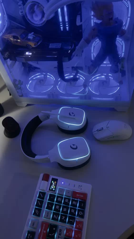 foto de Fone De Ouvido Bluetooth Sem Fio Headset Gamer Olafvi Captain 780 Com Fio USB 5.3 PS5 PC 7.1 LED RGB