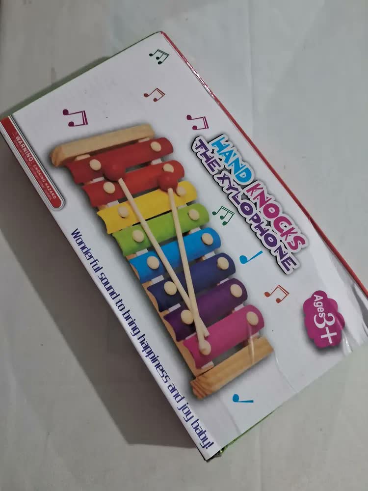 foto de Xilofone Infantil Brinquedo Musical 8 Notas Colorido