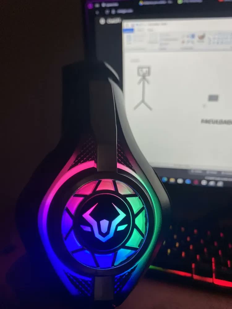 foto de Headset Gamer Compatível Com Ps5, Ps4, Switch, Xbox E Pc, Fone Com Som Surround E Microfone Com Cancelamento De Ruído