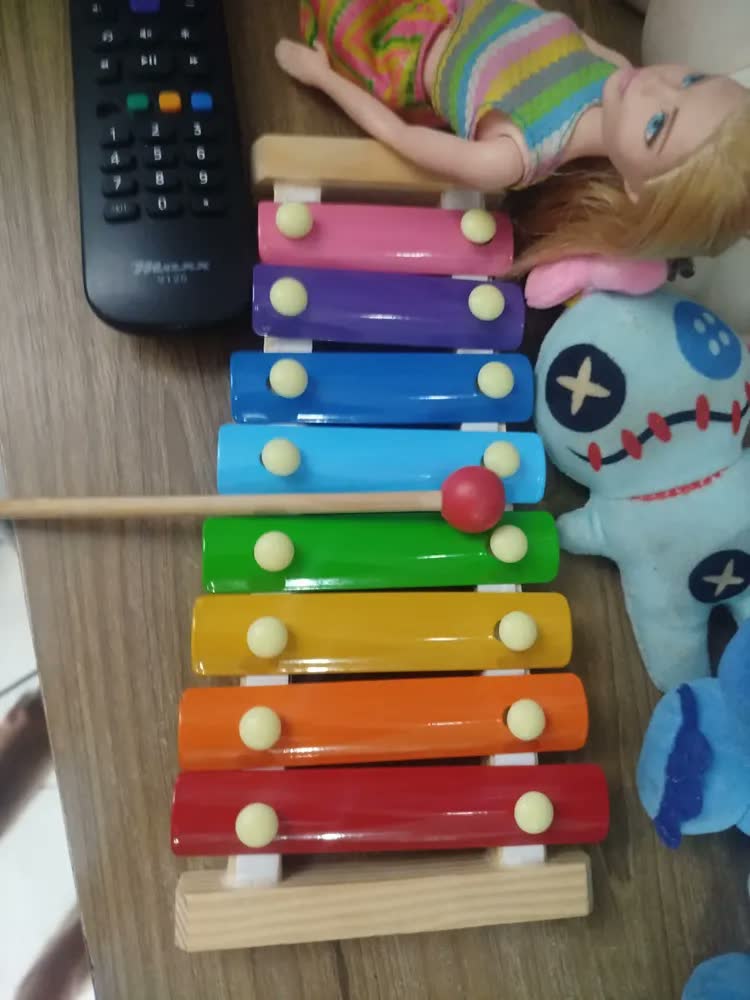 foto de Xilofone Metalofone Infantil Com 8 Notas Colorido Madeira Colorido